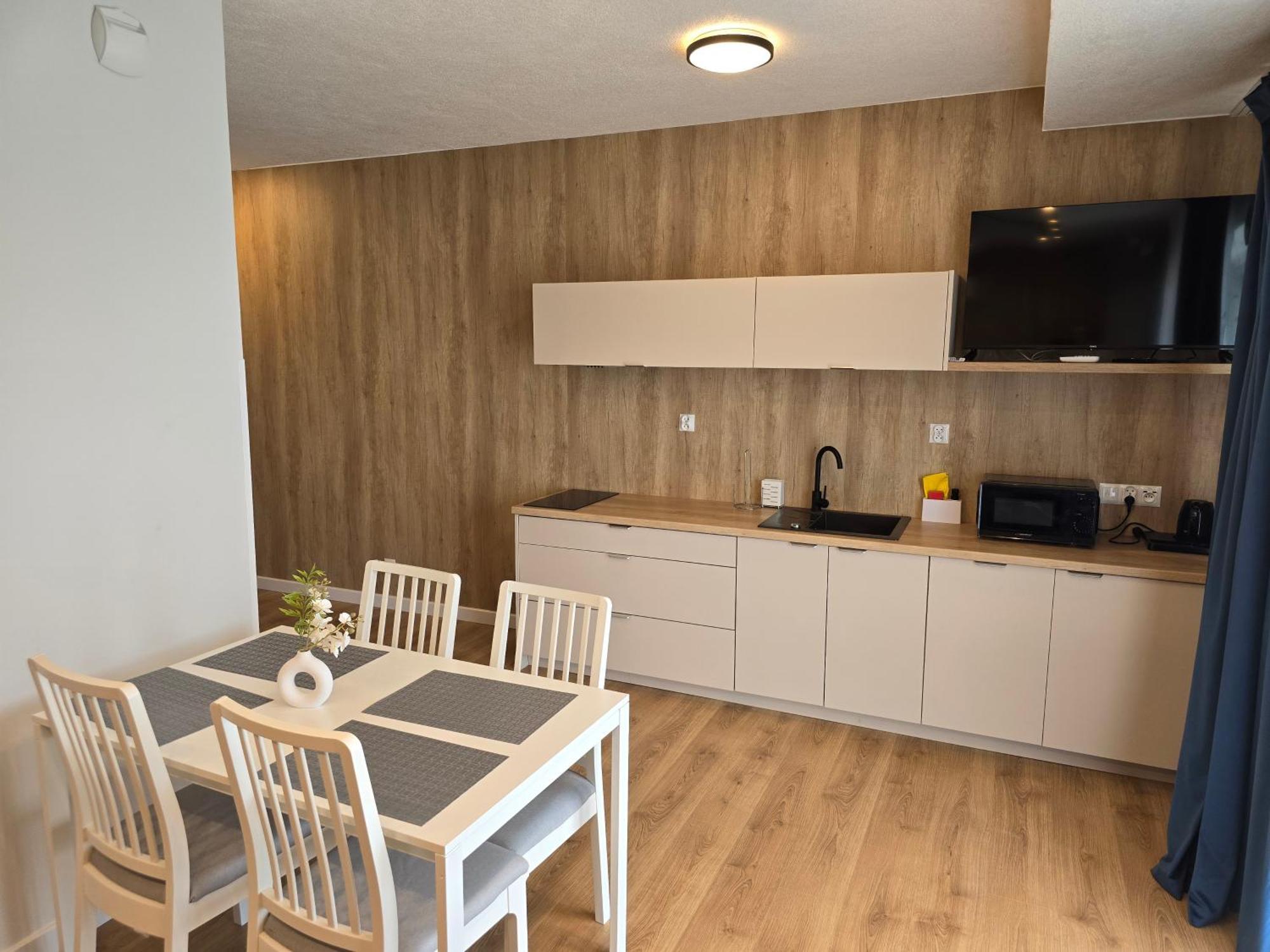 Apartamenty Na Wzgorzu Insko Exterior photo